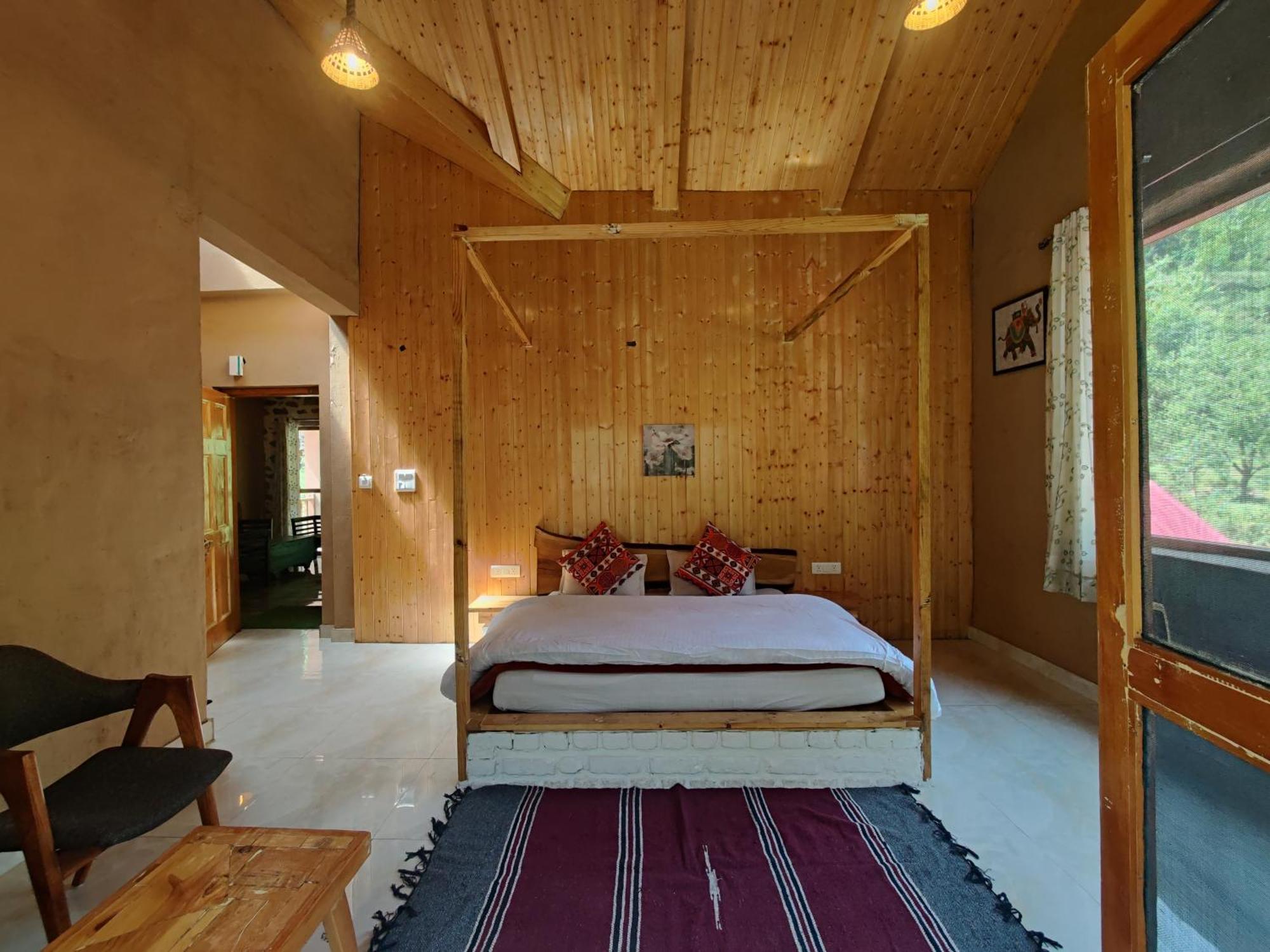 Offbeat Abodes - Tirthan Valley Banjār Екстериор снимка